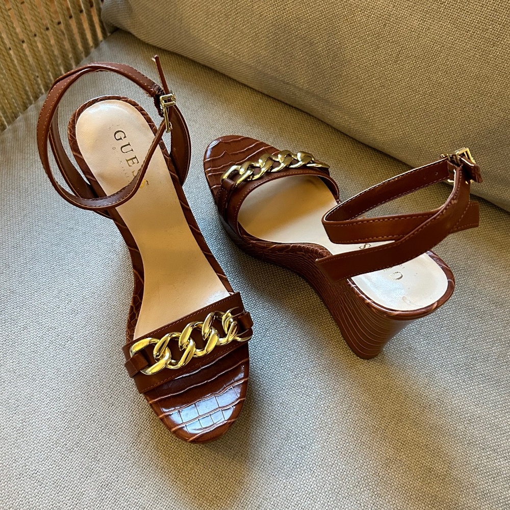 Guess platform wedge sandals